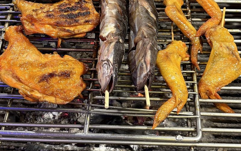 A la Carte by auntie Nang