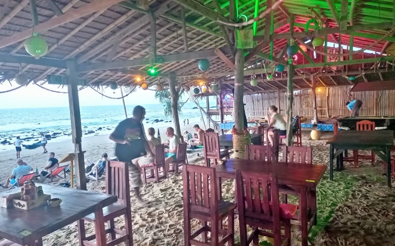 Fusion Beach Bar