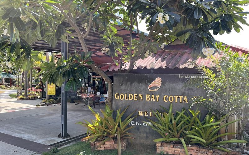 Golden Bay Cottage