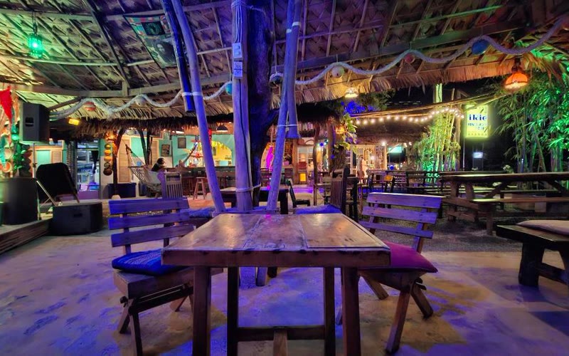 iRie Restaurant, Bar & Boutique