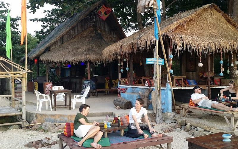 Korner Beach Bar