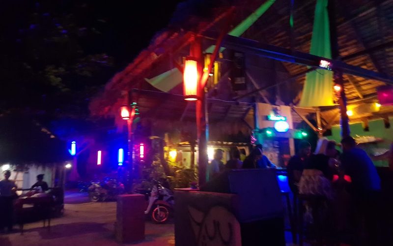 Korner Beach Bar