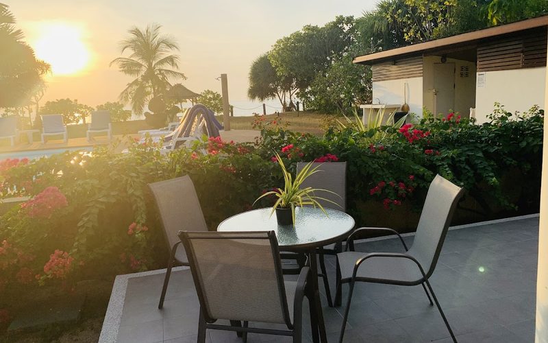 Lanta Sunset Residence