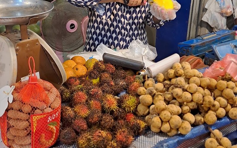 Mother Marché - Klong Dao