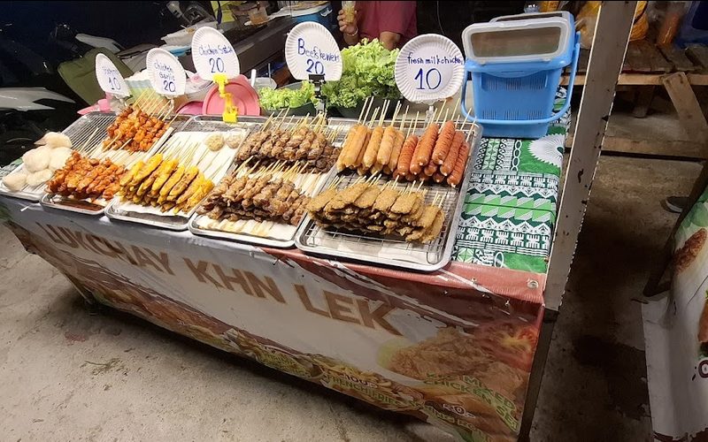 Saladan Walking Street