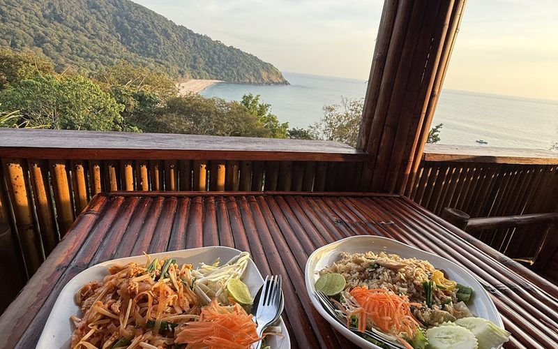 Sam Phi Nong Family Seafood